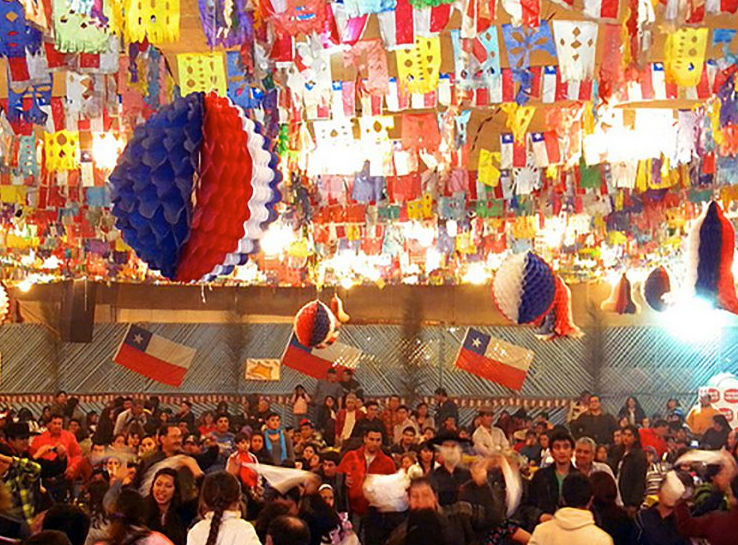 Fiestas Patrias En Chile 🇨🇱 18 De Septiembre 2022 La Cueca Brava